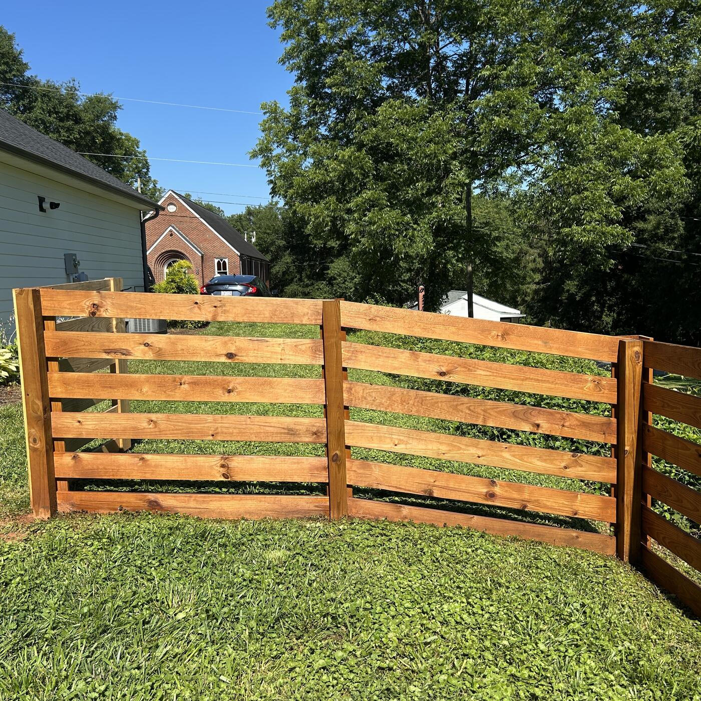FENCE STAINING